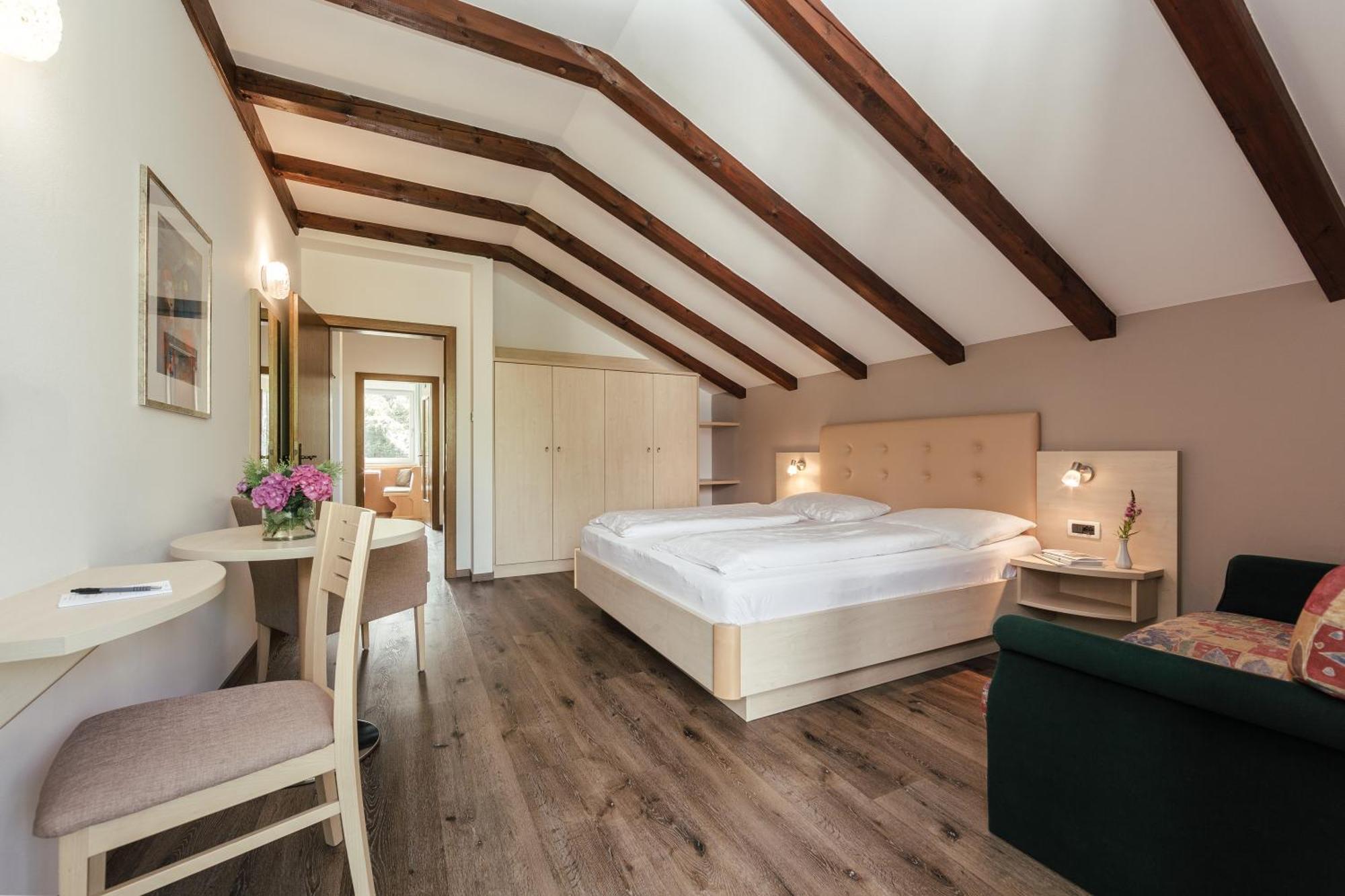 Hotel Garni Sirmian Meran Zewnętrze zdjęcie